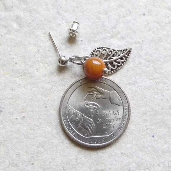 🎁☃️❄️ $10 Stocking Stuffers!!! Carnelian Leaf Earrings! Short + Lightweight! - Picture 5 of 8